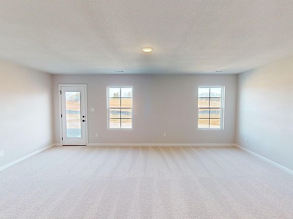 2nd image of 124 Domingues Ave