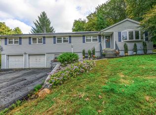 201 Rimmon Rd, North Haven, CT 06473