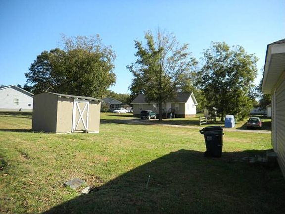 Storage Building in Backy
