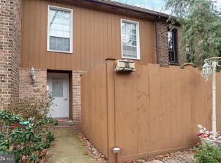 38 Winged Foot Dr, Reading, PA 19607