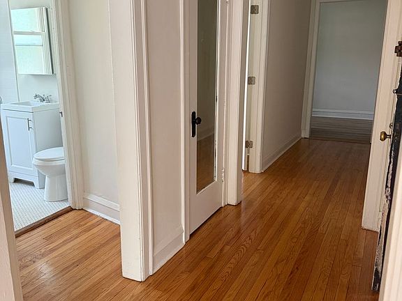 4th image of 2022-24 W Fargo Ave #7431-37