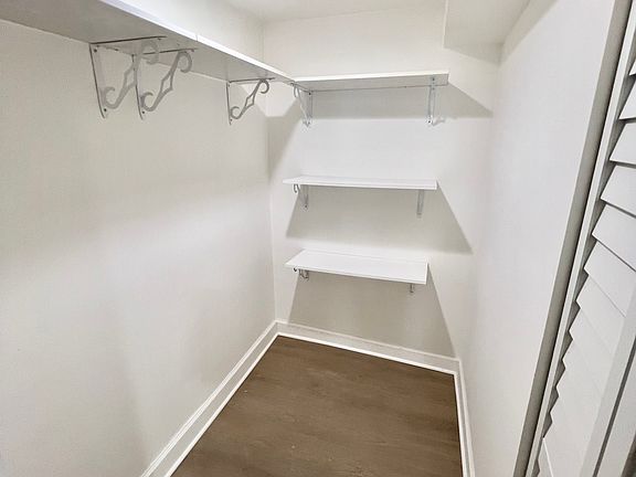 4th image of 5053 W Berenice Ave #G