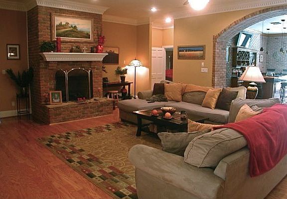 Spacious and oh-so-comfy living room.