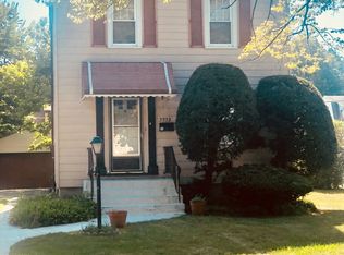 2333 S 13th Ave, Broadview, IL 60155