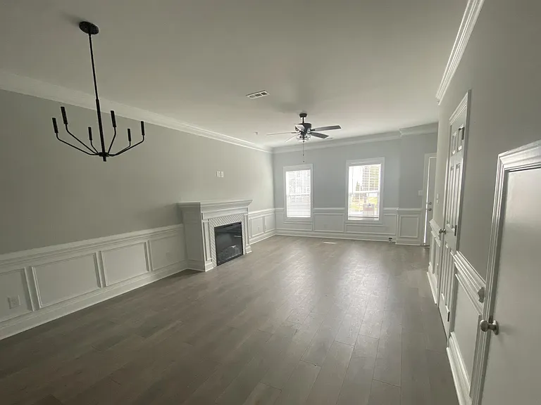 409 Morecrest Ln #1 — Photo 7