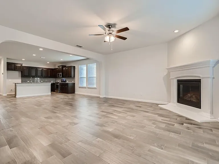 15952 Hayes Ridge Dr — Photo 9