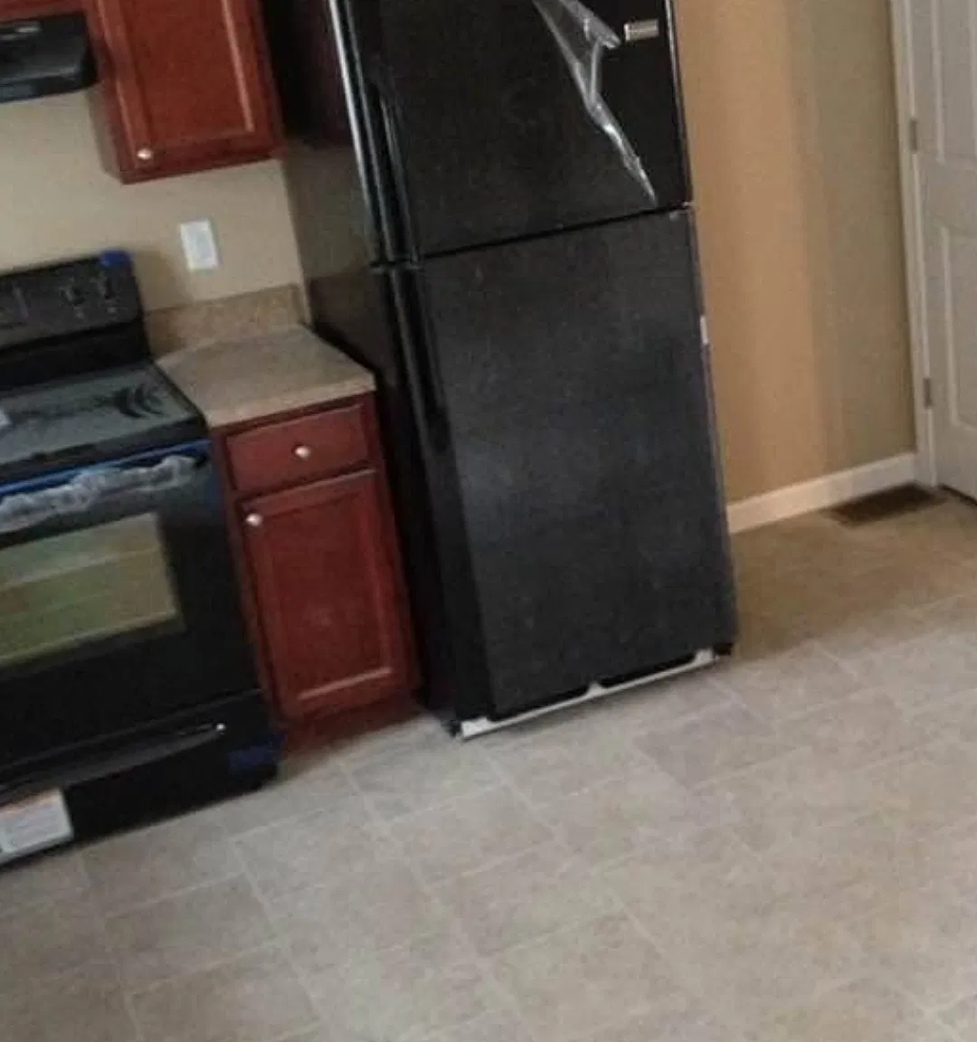3 bed, 1.5 bath, 1200 sqft, $2,250 — Photo 3