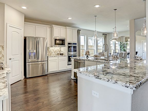 Elegant lighting in kitchen