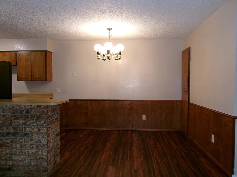 1817 Family Cir #1817 — Photo 7