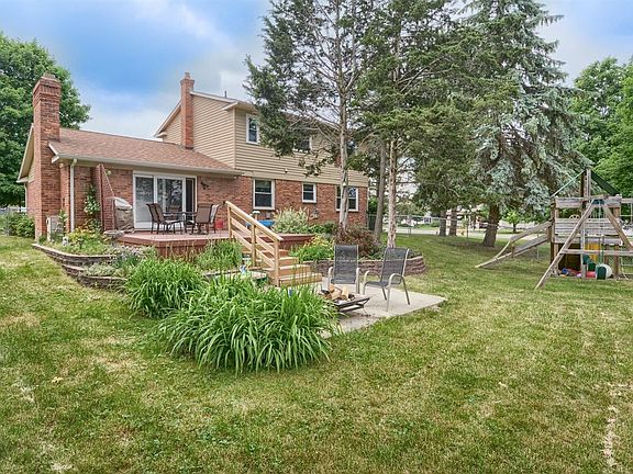 2nd image of 12115 Pine Row Ln