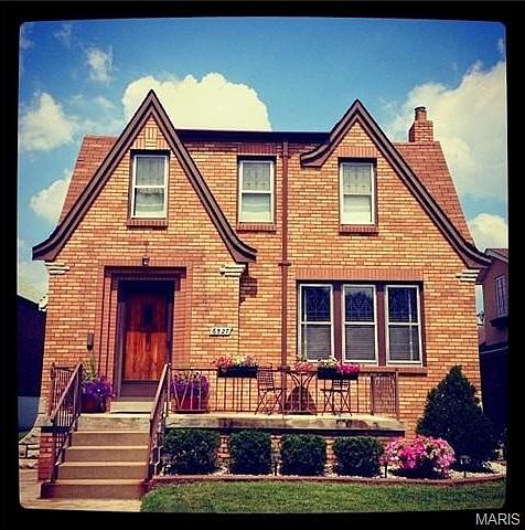 1st image of 6527 Pernod Ave