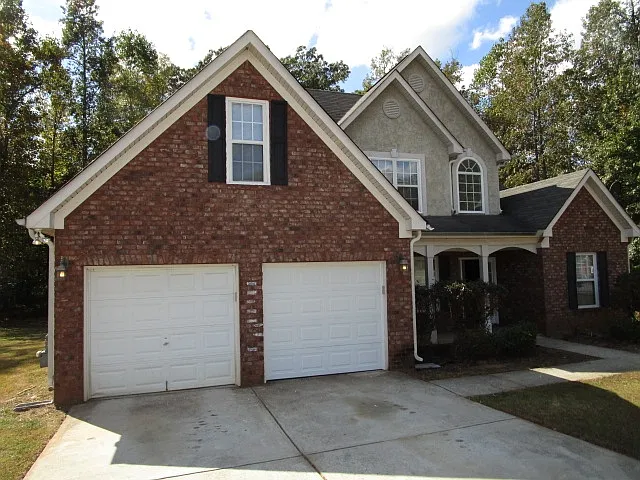 1033 Grace Marie Ln photo 1