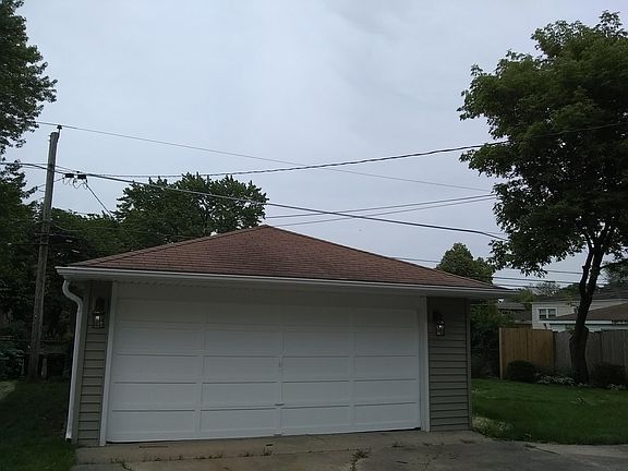 3rd image of 2117 Westview Dr