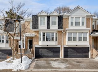 26 Tamarack Cir, Toronto, ON M9P3T9