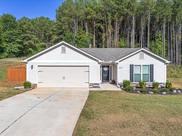 127 Winnbrook Ter, Winterville, GA 30683