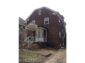 438 Pennsylvania Ave photo 1