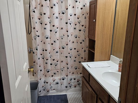 5th image of 380 Hitchcock Road #45