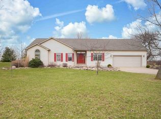 9619 Bemis Rd, Bellevue, OH 44811