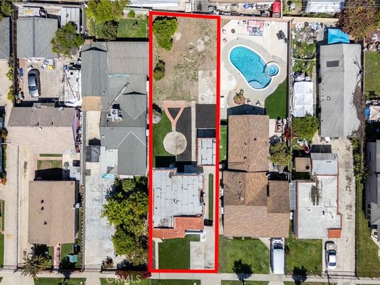 925 E Stockton Ave, Compton, CA 90221