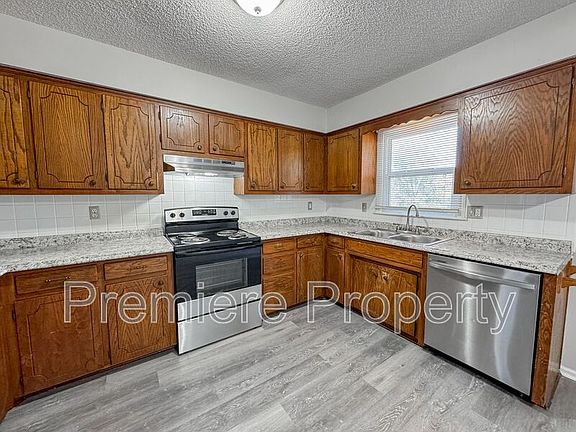 4th image of 7161 Crisp Ave