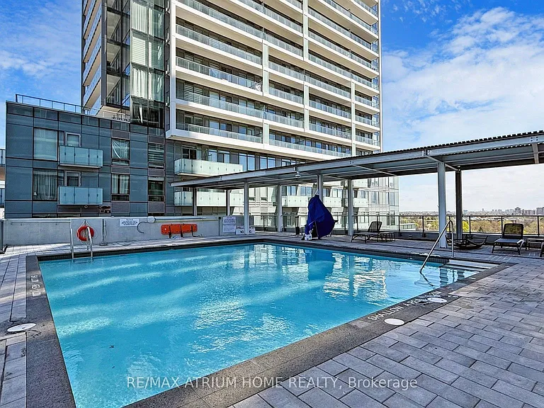 7 Golden Lion Hts #1001 — Photo 46