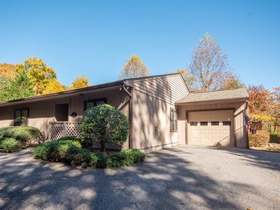 25 Knobby Ln #B, Franklin, NC, 28734