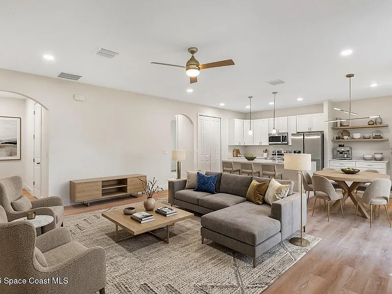 1041 Wesberry St SE — Photo 6