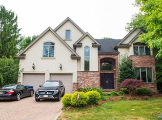 101 Carlson Ct, Closter, NJ 07624