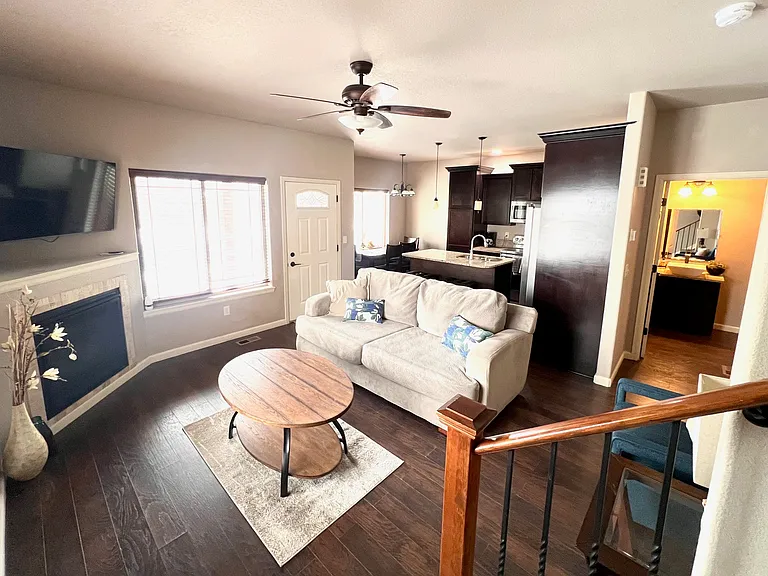 3406 Sienna Ave — Photo 3