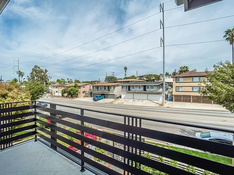 7199 S La Cienega Blvd #7199 — Photo 17