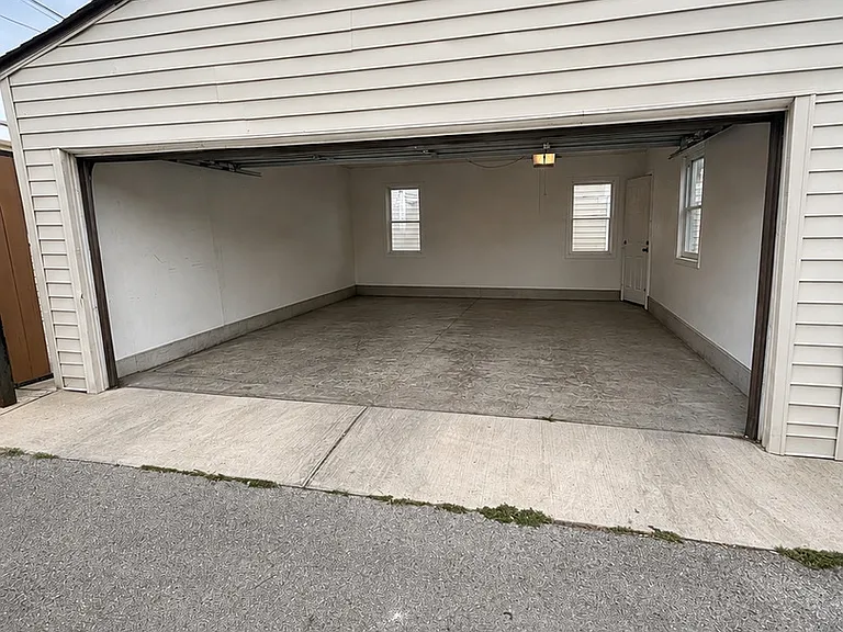 4925 W Henderson St #2 — Photo 21