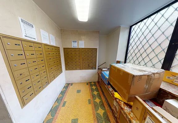5th image of 345 Montgomery St APT 1P