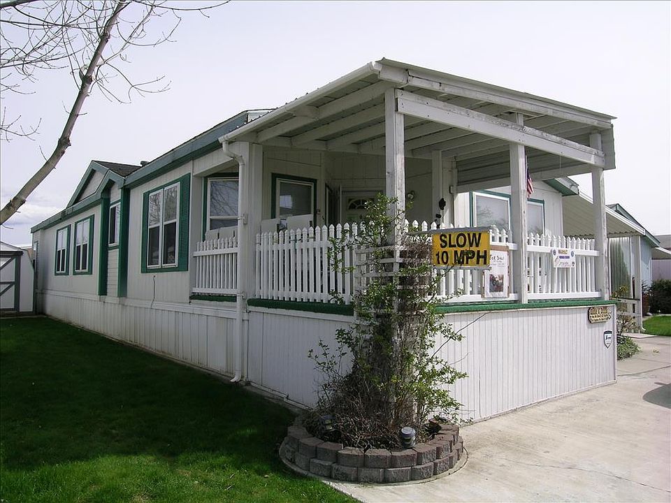 1st image of 2115 6th Ave Trailer 67
