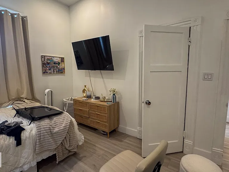 1133 Pine St #7212-7214 — Photo 14