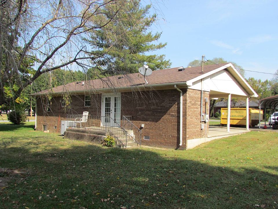 2nd image of 11 Maple Tree St