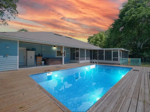 2129 Diana Dr, Palatka, FL 32177