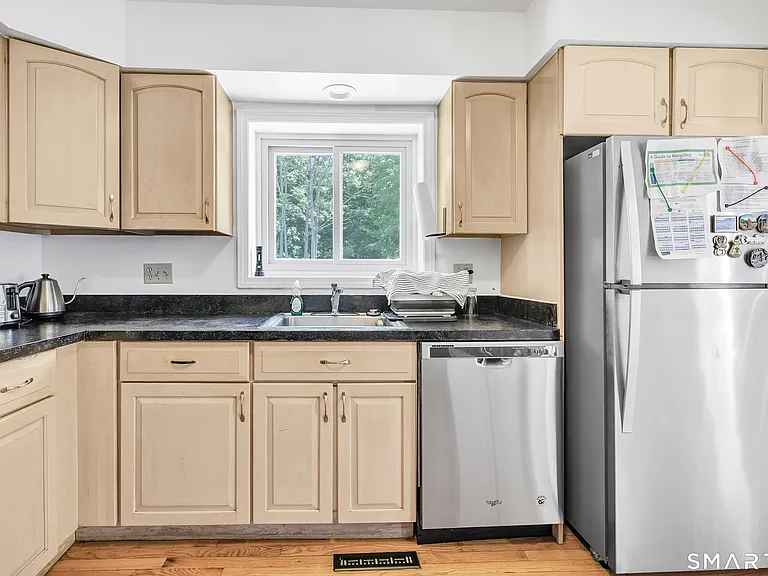 66 Washington Rd — Photo 21