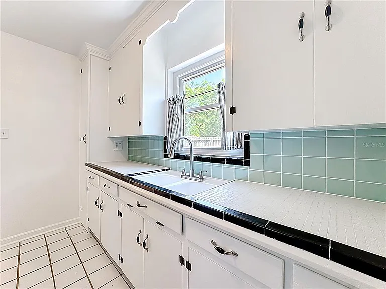 1450 Cavendish Rd — Photo 15