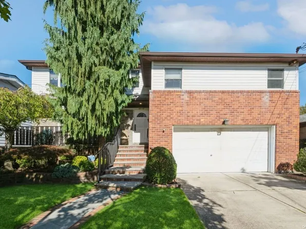 170-07 Jewel Avenue, Flushing, NY 11365