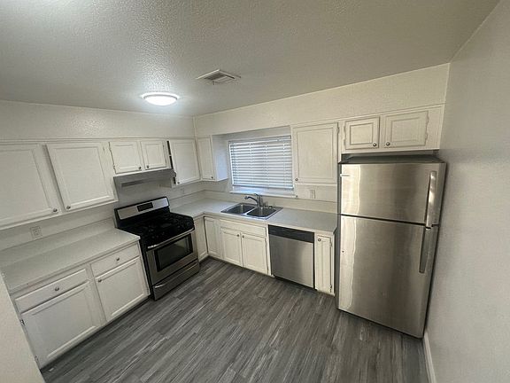 4th image of 6945 Mendon Ln #2