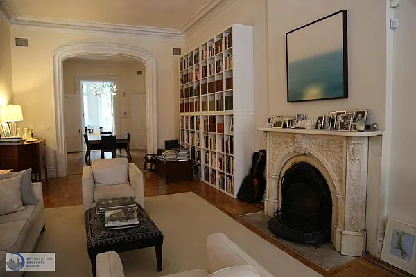 Rented by Metropolitan Property Group | media 21