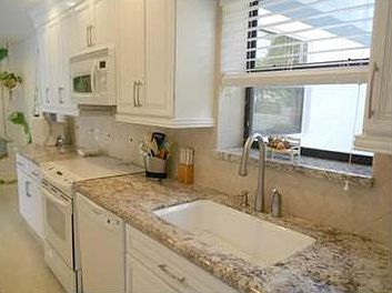 4th image of 25 Clubhouse Ln