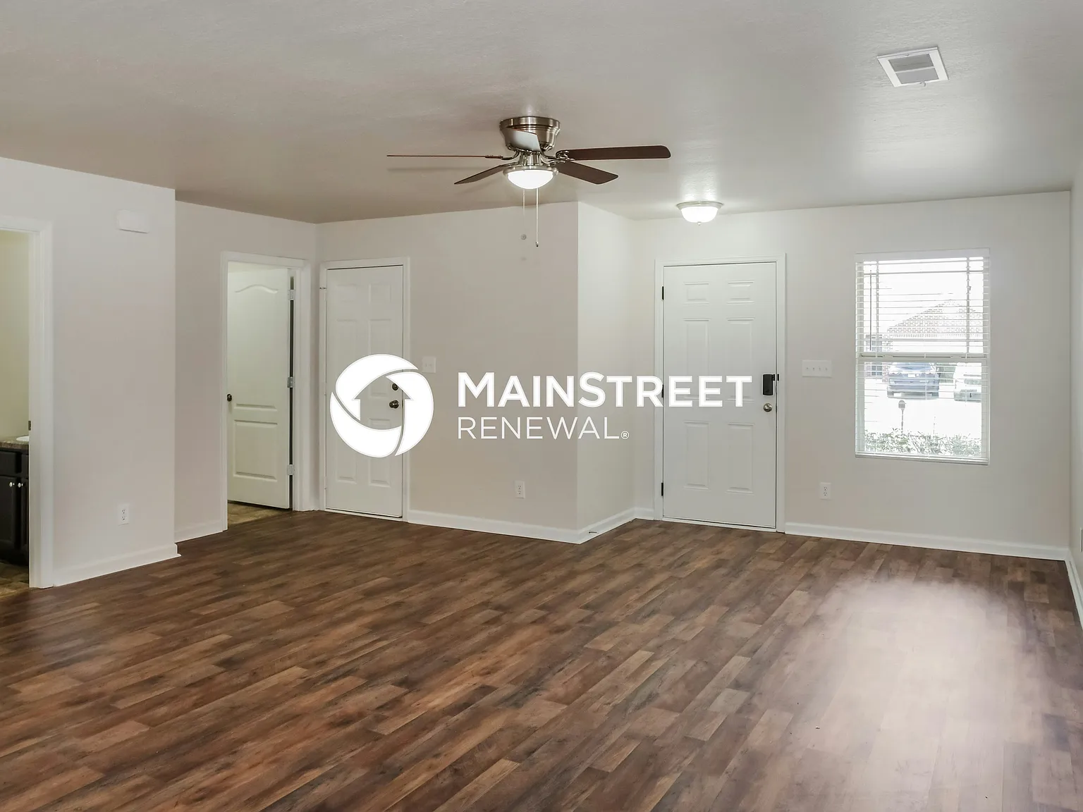 119 Darrow Creek Dr — Photo 3