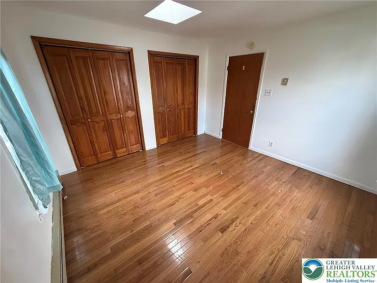 2955 Middletown Rd — Photo 13