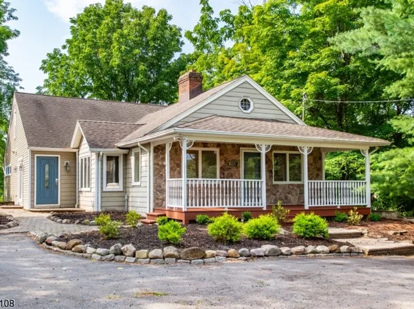 35 Two Bridges Rd, Montville Twp., NJ 07082