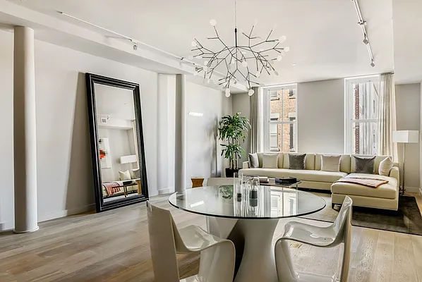 Rented by Compass | media 10