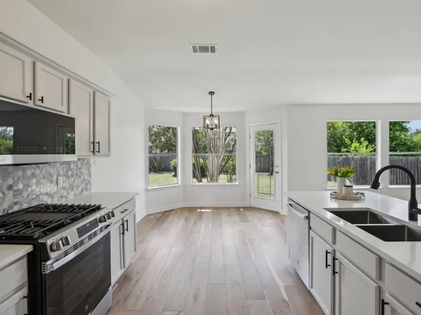 1867 Wallin Loop, Round Rock, TX 78664