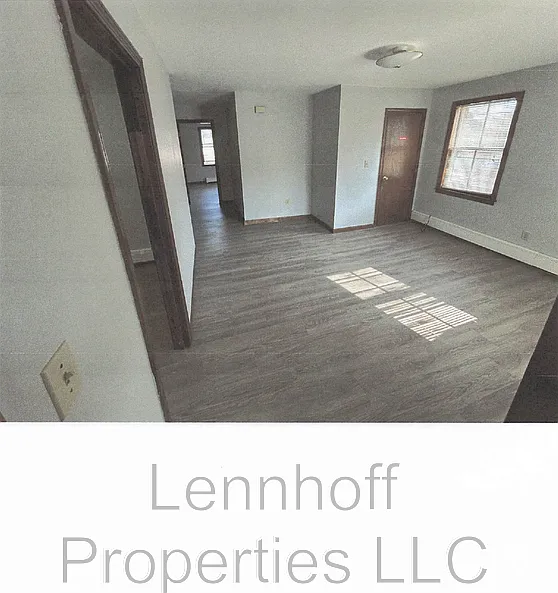 4 bed, 1.0 bath, $2,500 — Photo 4