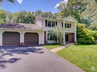 9 Toby Ter, Monroe Township, NJ 08831