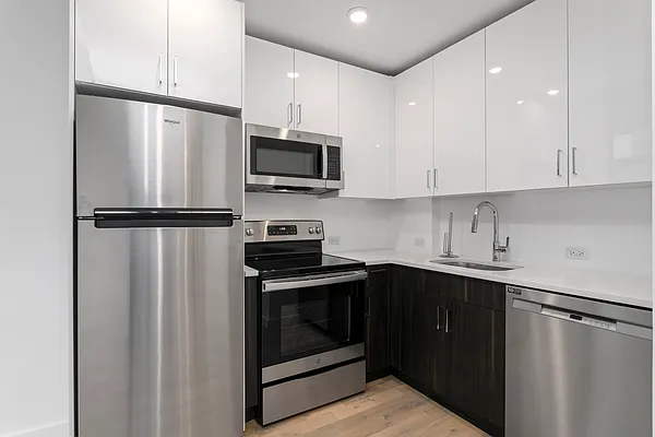 Rented by Douglas Elliman | media 17